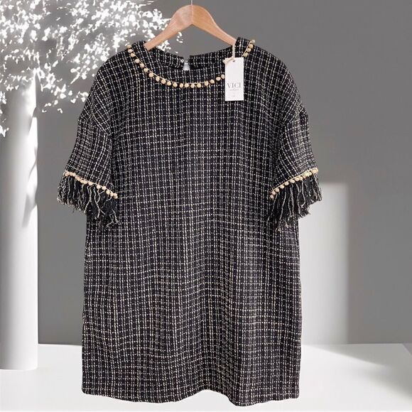 NWT VICI Marleen Tweed Pom Pom Tunic Dress Short Sleeves Side Pockets - Picture 5 of 14